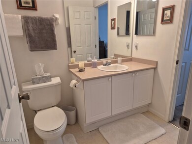 400 Oxford Oak Dr, Columbus, OH 43004 - photo 7