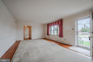 32 Glover Cir, Wilmington, DE 19804 - photo 4