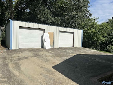 551 Line St, Gadsden, AL 35901 - photo 4