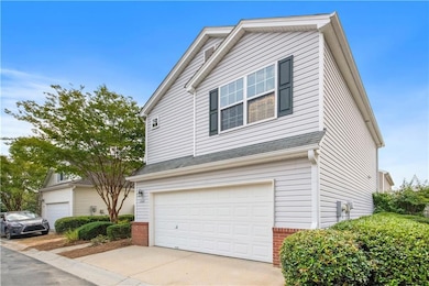 252 Hiawassee Dr, Woodstock, GA 30188 - photo 2