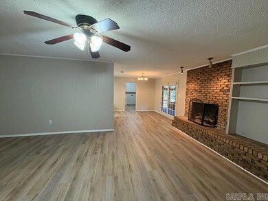 1403 Wilson Dr, Hope, AR 71801 - photo 7