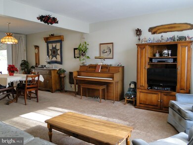 1101 Columbia Ave, Lansdale, PA 19446 - photo 5