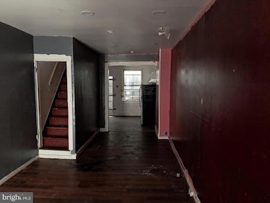 2422 Jefferson St, Baltimore, MD 21205 - photo 3