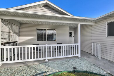 262 N Sunbird Ave, Kuna, ID 83634 - photo 3