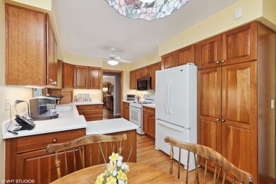 2416 Covert Rd, Glenview, IL 60025 - photo 6