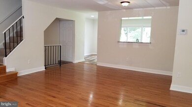 3539 Cherry Hill Ct, Beltsville, MD 20705 - photo 5