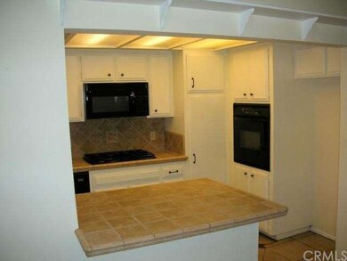 Breakfast bar and built-in oven