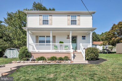 457 Thompson St, Strasburg, VA 22657 - photo 3