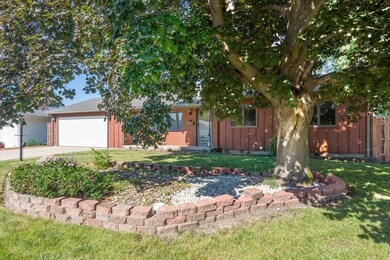 1224 5th St, Jesup, IA 50648 - photo 3