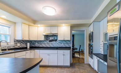 11 Pemberly Drive-29