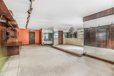 The Gallery House unit 17B, New York, NY 10019 - photo 4