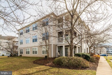 8099 Lacy Dr unit 201, Manassas, VA 20109 - photo 4