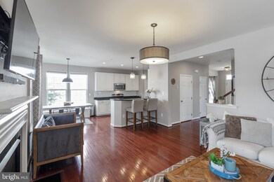 12640 Blue Sky Dr, Clarksburg, MD 20871 - photo 4