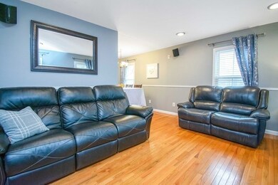 220 Nottingham St, Springfield, MA 01104 - photo 5