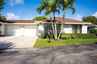 9870 Pecan Tree Dr unit B, Boynton Beach, FL 33436 - photo 2