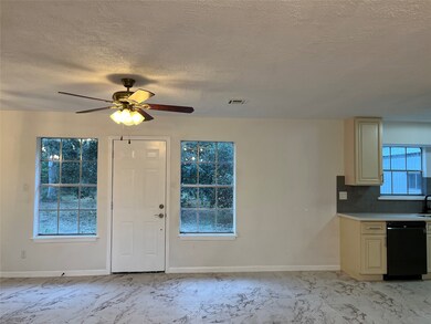 4102 N Masters Rd, Pearland, TX 77584 - photo 5