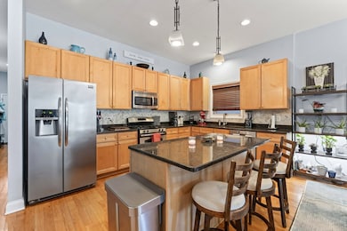 3106 S Wells St unit 1, Chicago, IL 60616 - photo 6