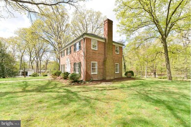 7010 Marlan Dr, Alexandria, VA 22307 - photo 4