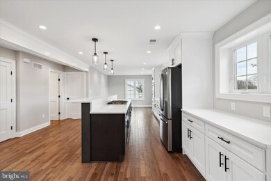 313 S New Ardmore Ave, Broomall, PA 19008 - photo 7