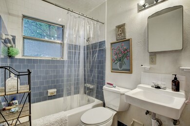 1723 Lamonte Ln, Houston, TX 77018 - photo 7