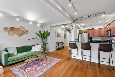 416 Hanover St unit 2, Boston, MA 02113 - photo 5