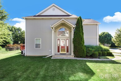 1915 Tamahawk Ln, Naperville, IL 60564 - photo 2