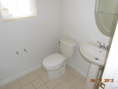 7440 Crane Crossing, Macungie, PA 18062 - photo 5