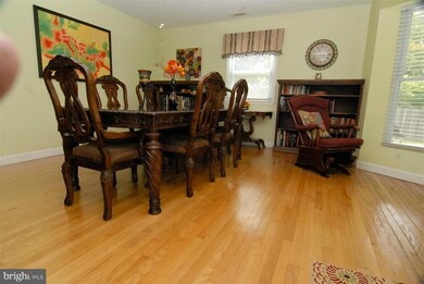 8532 Mulberry St, Laurel, MD 20707 - photo 5