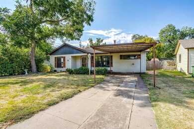 11 Donald Ct, Hurst, TX 76053 - photo 2