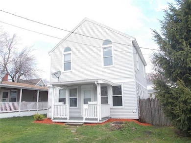 12 St John St, Old Orchard Beach, ME 04064 - photo 2