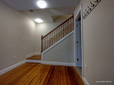 62 Washington St unit 62, Wellesley Hills, MA 02481 - photo 5