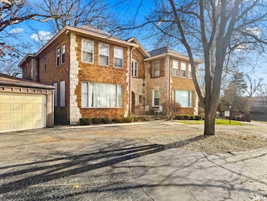 169 E Oak Cliff Ct unit 115, Peoria, IL 61614 - photo 3