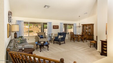 2 living room (10 of 50)