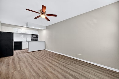 816 S Crockett St unit 2, Sherman, TX 75090 - photo 7