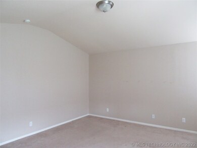 2613 N 21st St, Broken Arrow, OK 74012 - photo 7