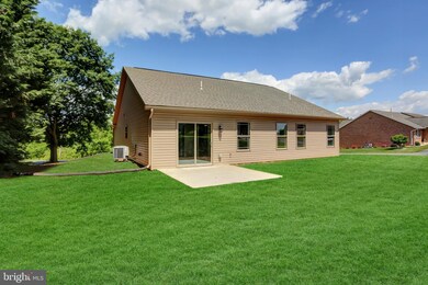 1244 Hollywell Ave, Chambersburg, PA 17201 - photo 7