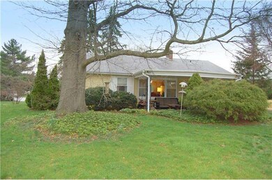 1016 W Heather Rd, Oreland, PA 19075 - photo 2