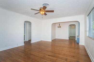 1444 15th St N, Saint Petersburg, FL 33704 - photo 5