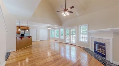 unlisted-address, North Chesterfield, VA 23237 - photo 4