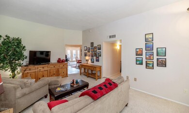 10009 W, Lancaster Drive