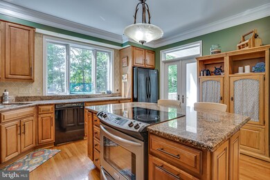 936 Chart Ct, Lusby, MD 20657 - photo 3