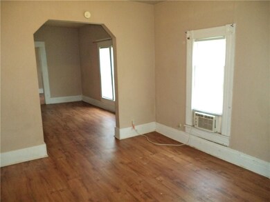 404 E Logan Ave, Guthrie, OK 73044 - photo 2