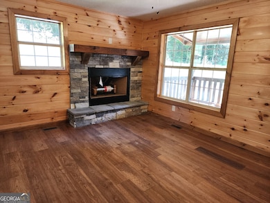 519 Barnes Dr, Ellijay, GA 30540 - photo 4