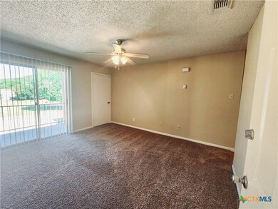 1607 N Main St unit 1607 N, Copperas Cove, TX 76522 - photo 3