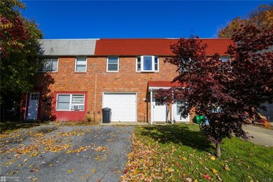 671 Dixon St, Allentown, PA 18103 - photo 2