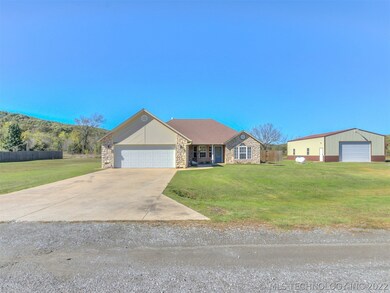 1237 N 4266, Pryor, OK 74361 - photo 2