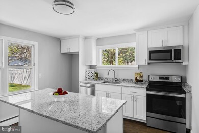 589 Mansion Ave, Audubon, NJ 08106 - photo 7