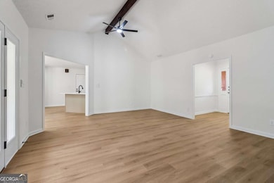 135 Willow Lake Ln, Sharpsburg, GA 30277 - photo 5