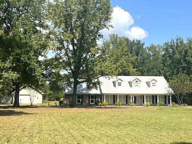 4595 Barton Ferry Rd, West Point, MS 39773 - photo 3