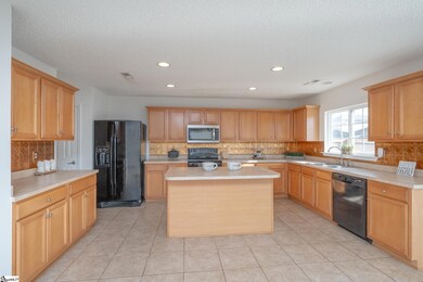 34 Border Ave, Simpsonville, SC 29680 - photo 4